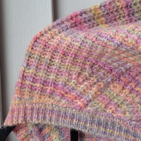 JESSICA SIMPSON PARTIAL WOOL CROPPED SWEATER SIZE LARGE NWT - Picture 5 of 14